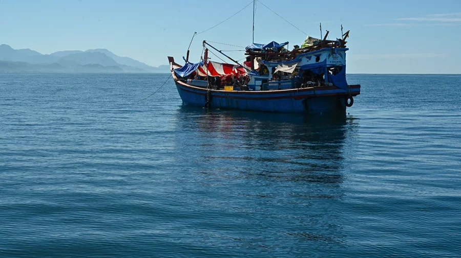 Malaysia detains 196 Rohingya migrants from Myanmar