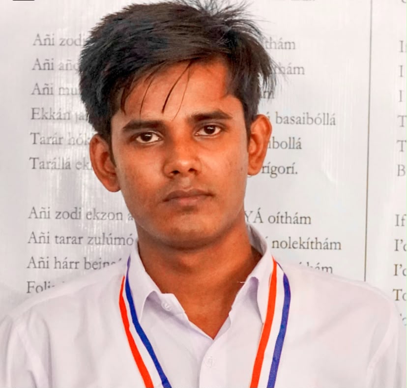 A Young Rohingya Poet Wants the World to Listen